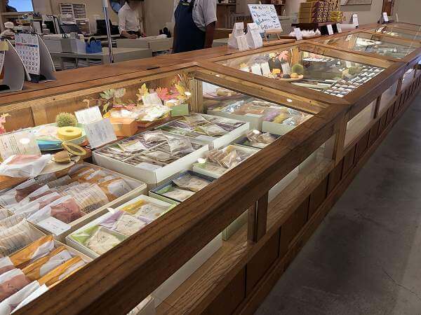 恵那川上屋御嵩インター店