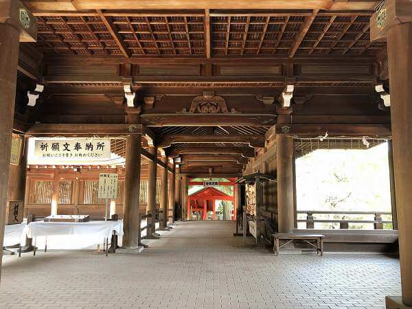滋賀県大津市ちはやふるの聖地近江神宮と勧学館